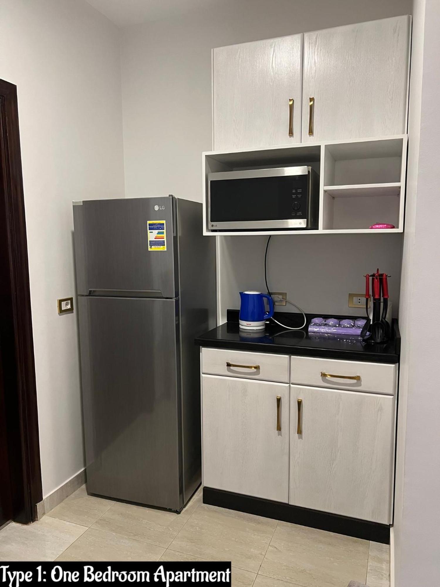 Luxury Apartments Beside Mall Of Arabia And Dar Al-Fouad Hospital - Families Only- No Alcoholic Beverages 6th of October City Buitenkant foto