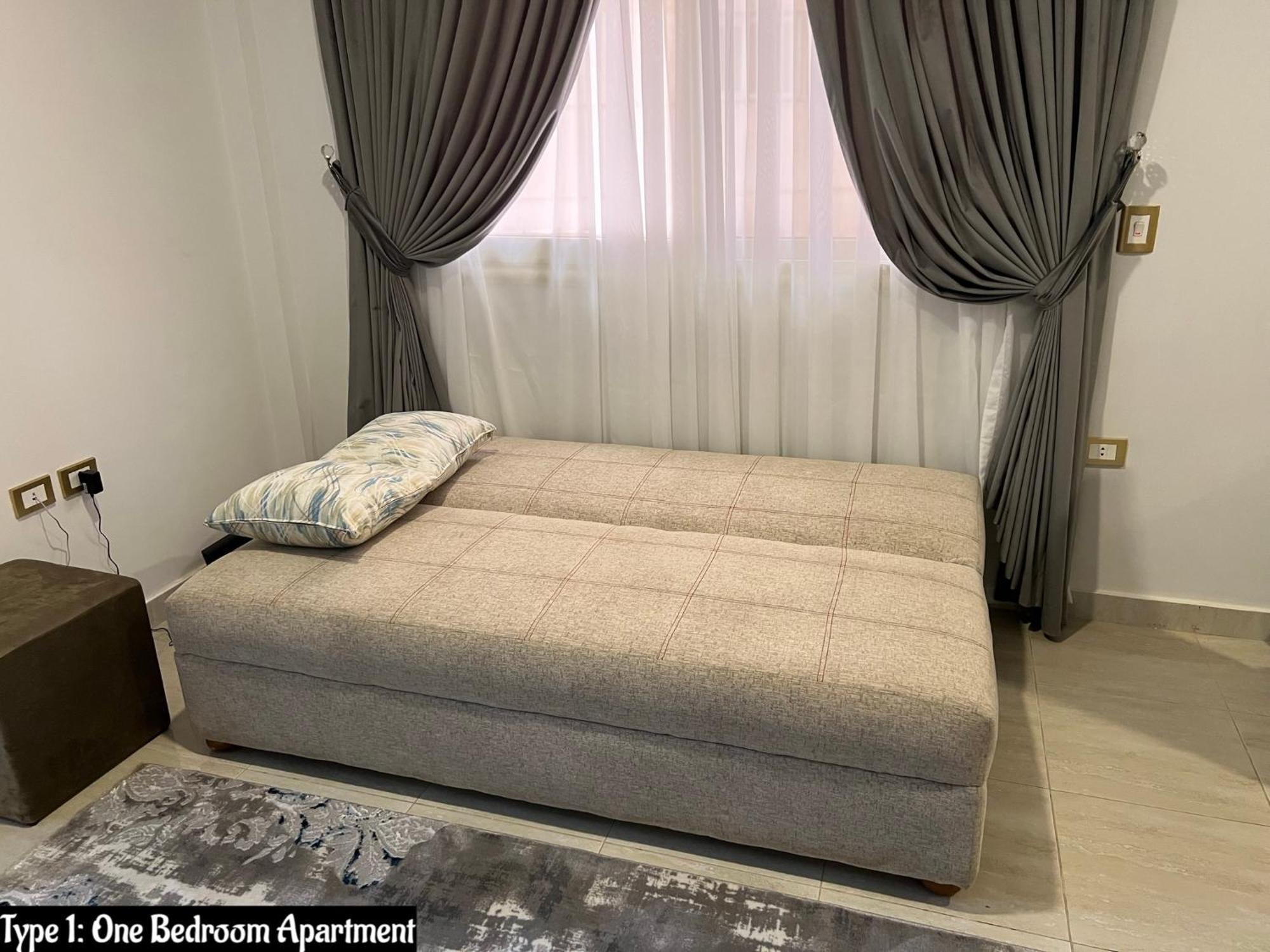 Luxury Apartments Beside Mall Of Arabia And Dar Al-Fouad Hospital - Families Only- No Alcoholic Beverages 6th of October City Buitenkant foto