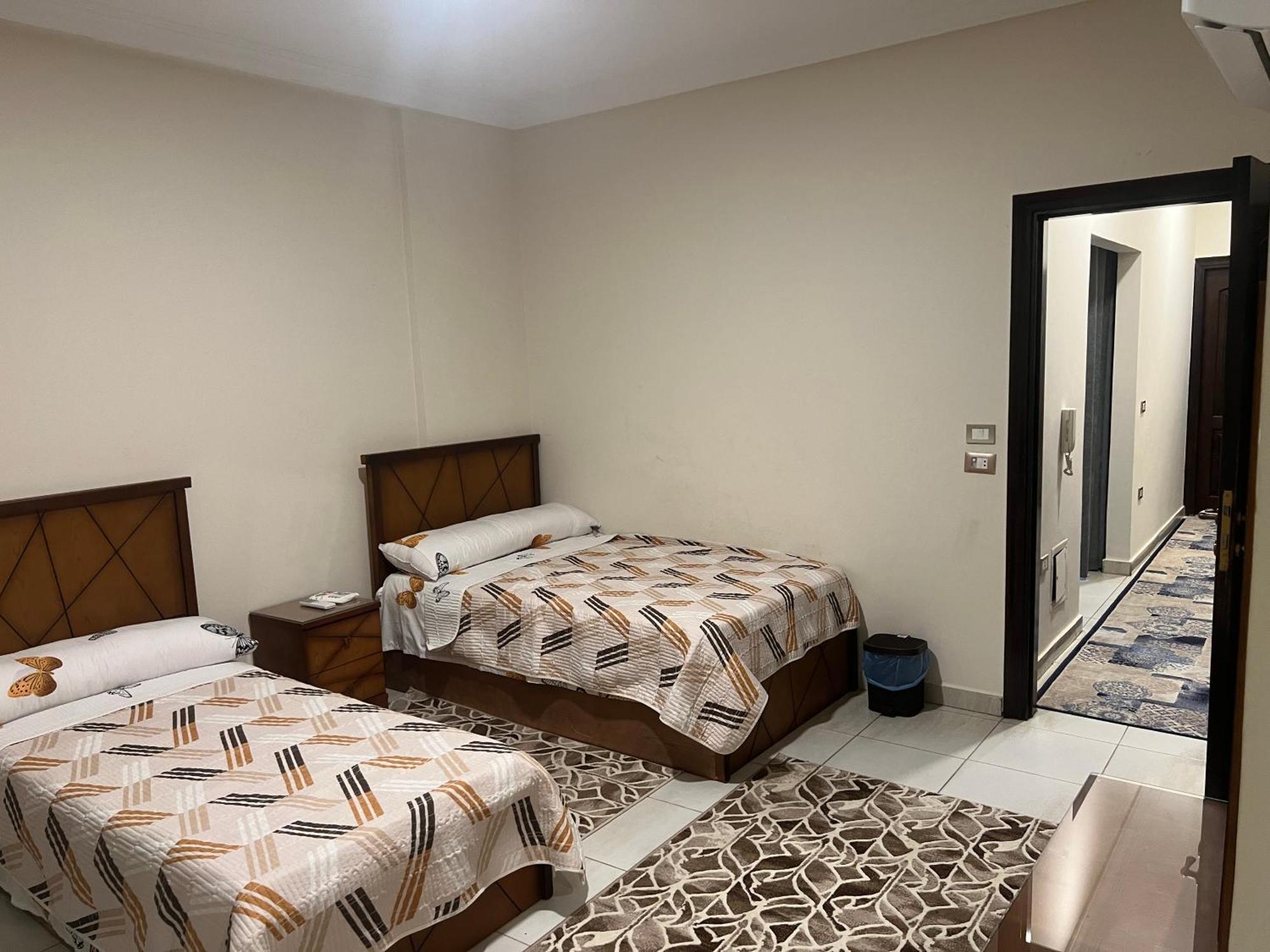 Luxury Apartments Beside Mall Of Arabia And Dar Al-Fouad Hospital - Families Only- No Alcoholic Beverages 6th of October City Buitenkant foto