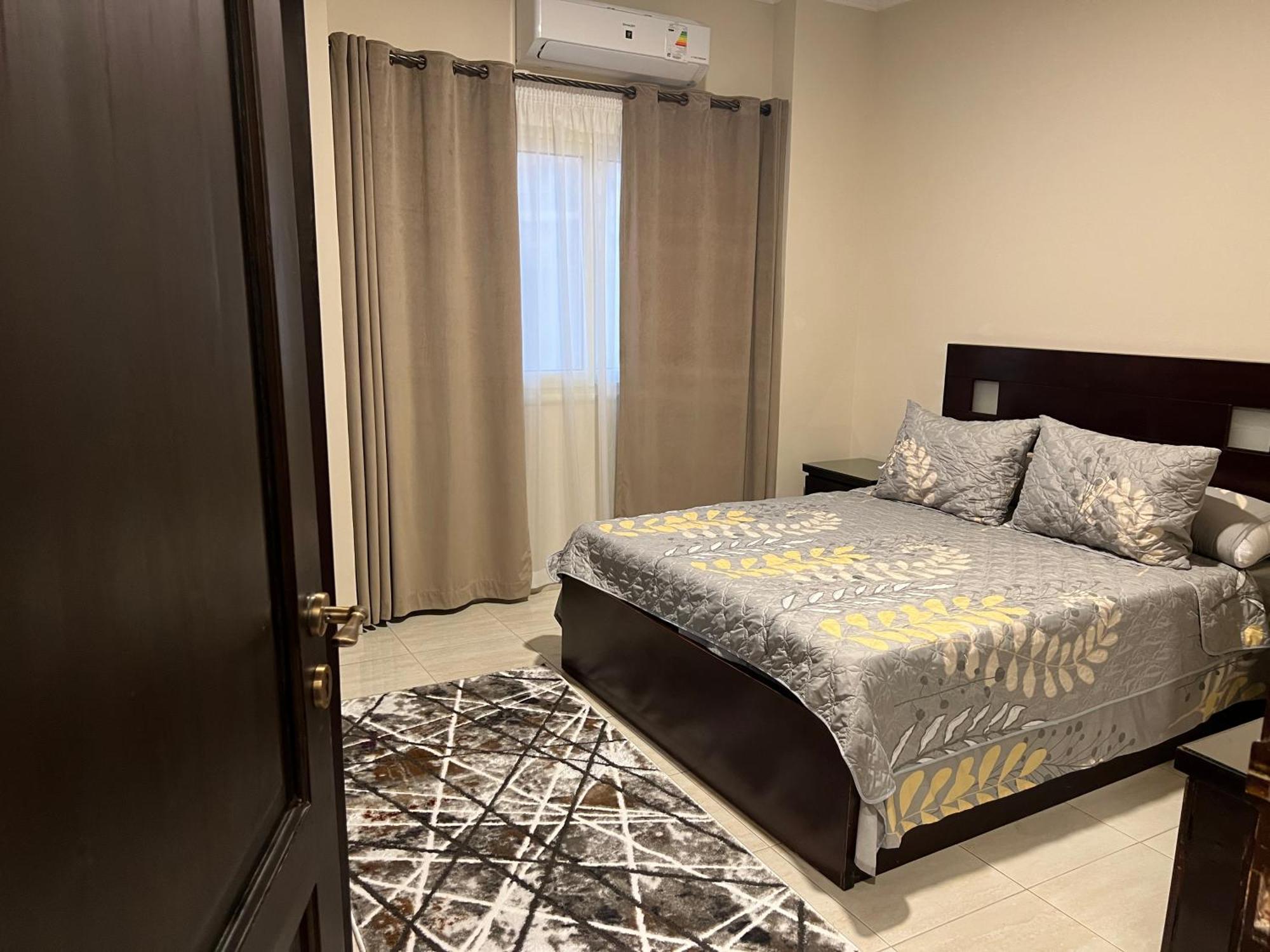 Luxury Apartments Beside Mall Of Arabia And Dar Al-Fouad Hospital - Families Only- No Alcoholic Beverages 6th of October City Buitenkant foto