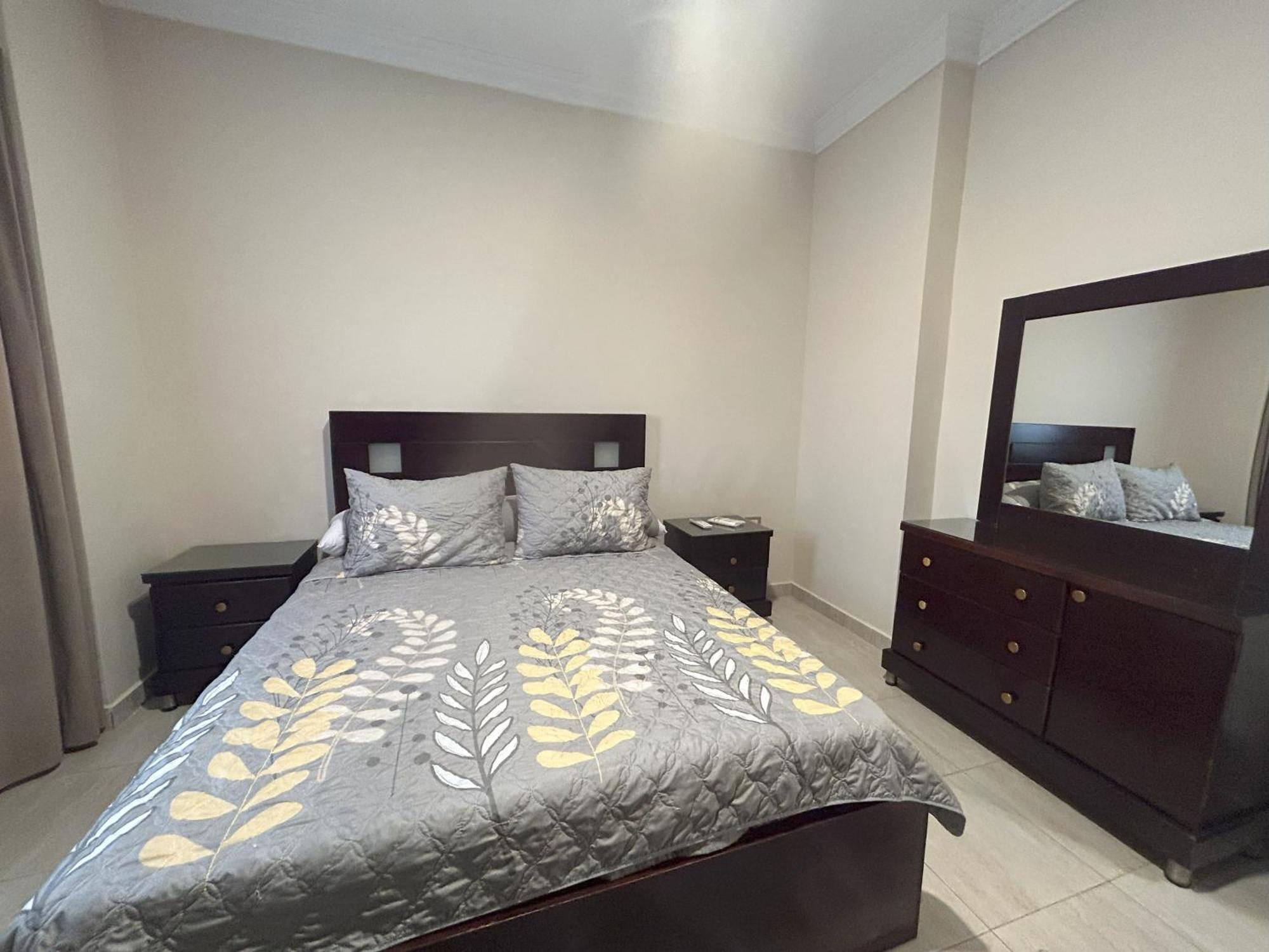 Luxury Apartments Beside Mall Of Arabia And Dar Al-Fouad Hospital - Families Only- No Alcoholic Beverages 6th of October City Buitenkant foto
