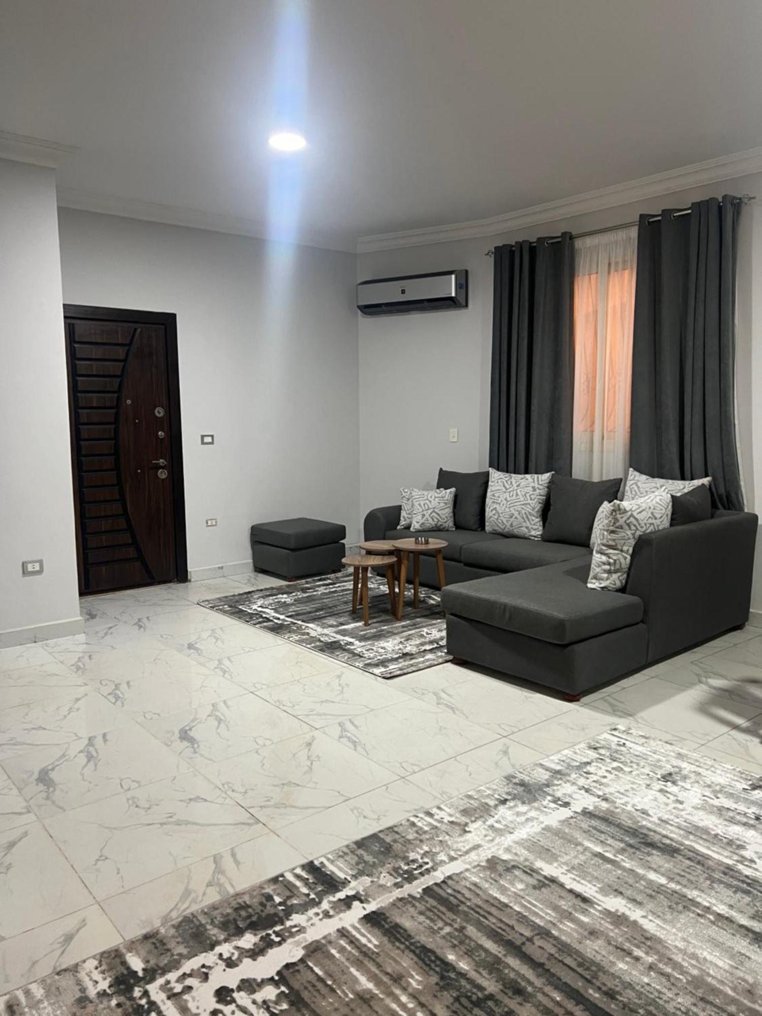 Luxury Apartments Beside Mall Of Arabia And Dar Al-Fouad Hospital - Families Only- No Alcoholic Beverages 6th of October City Buitenkant foto