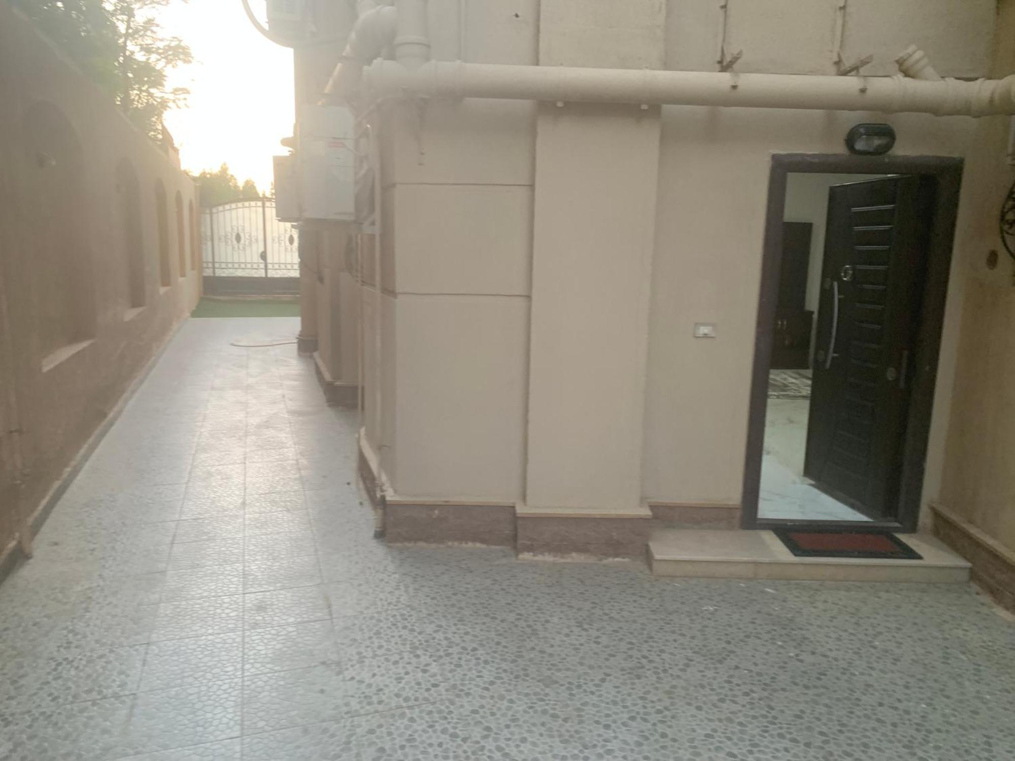 Luxury Apartments Beside Mall Of Arabia And Dar Al-Fouad Hospital - Families Only- No Alcoholic Beverages 6th of October City Buitenkant foto